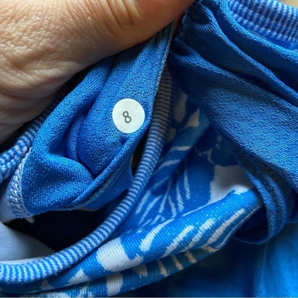 Lululemon No Limits Tank Beachy Floral White Porcelaine / Wee Stripe White size8 - Picture 7 of 9